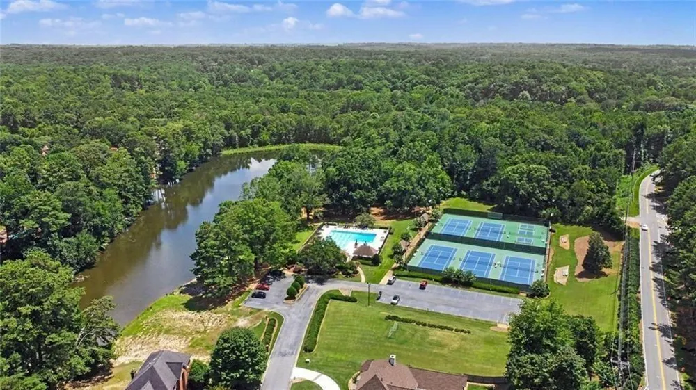 535 Putters Court Johns Creek, GA 30022