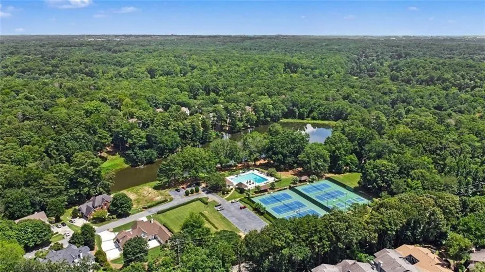 535 Putters Court Johns Creek, GA 30022