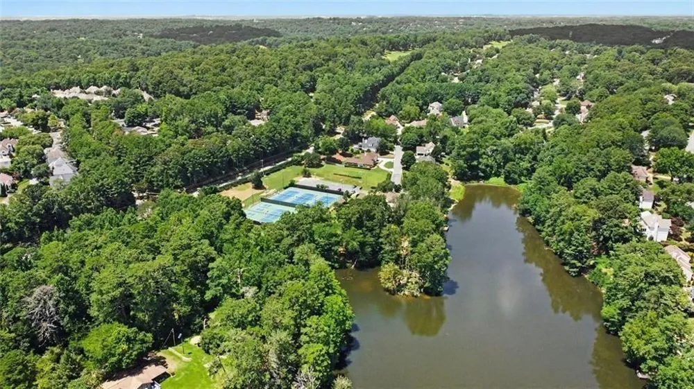 535 Putters Court Johns Creek, GA 30022