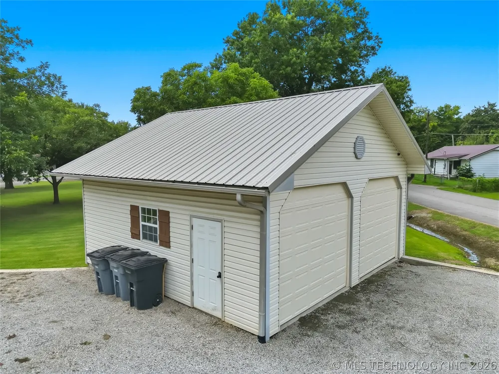 809 K STREET Quinton, OK 74561