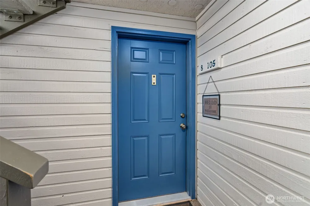 20198 Vikings Crest Loop NE #8-105 Poulsbo, WA 98370