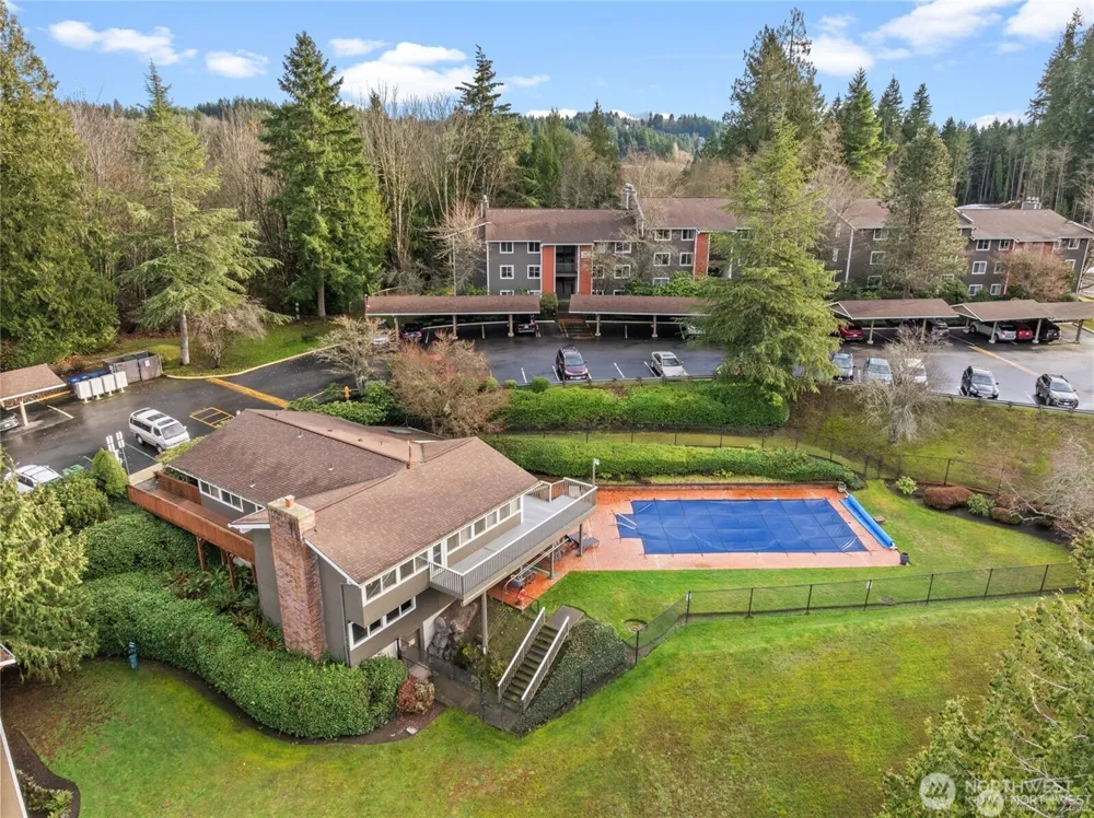 20198 Vikings Crest Loop NE #8-105 Poulsbo, WA 98370