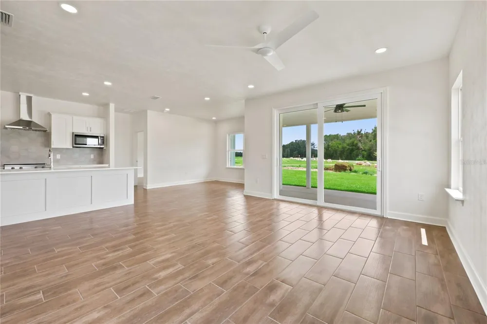 21006 SW 1ST PLACE Newberry, FL 32669