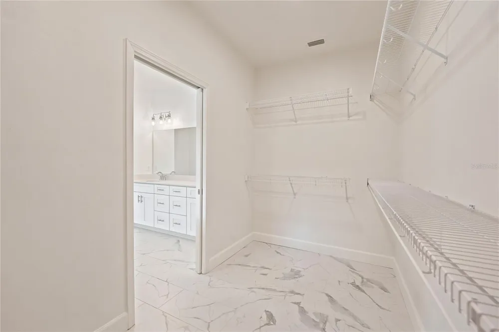 21006 SW 1ST PLACE Newberry, FL 32669