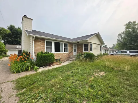 1267 Golf course Road
