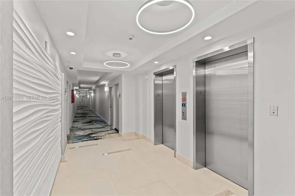 3000 S Ocean Dr #1516 Hollywood, FL 33019