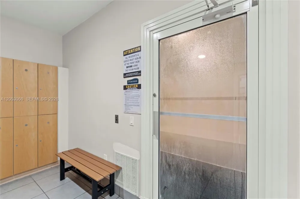 3000 S Ocean Dr #1516 Hollywood, FL 33019