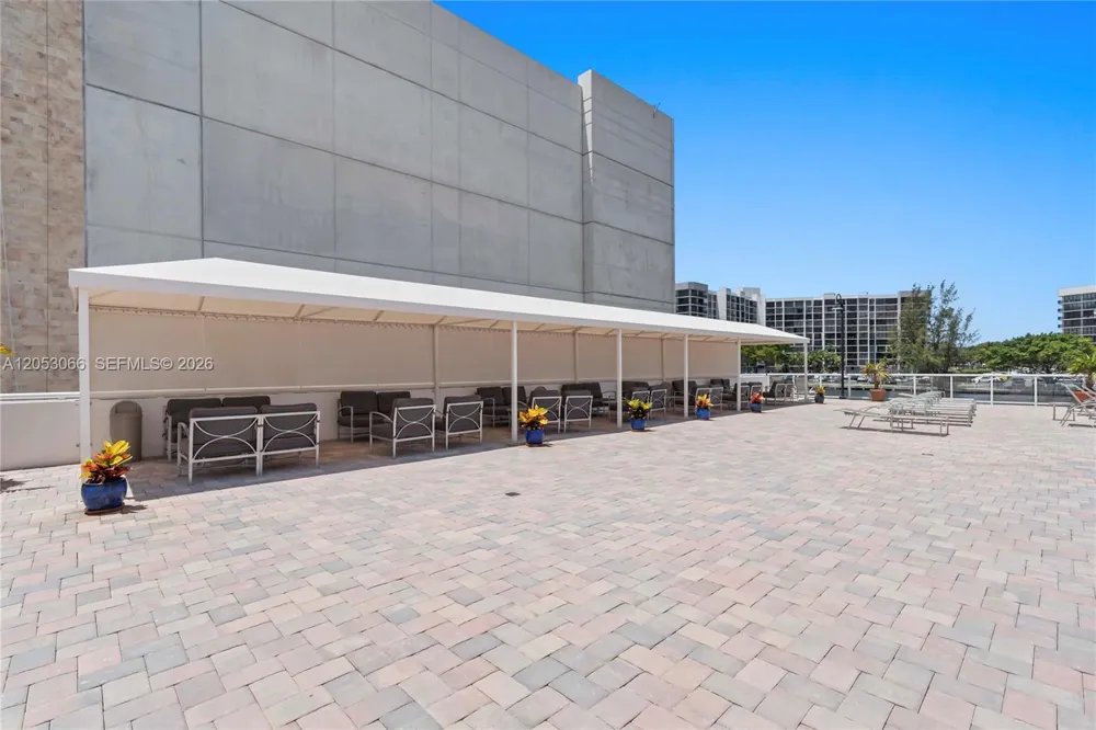 3000 S Ocean Dr #1516 Hollywood, FL 33019