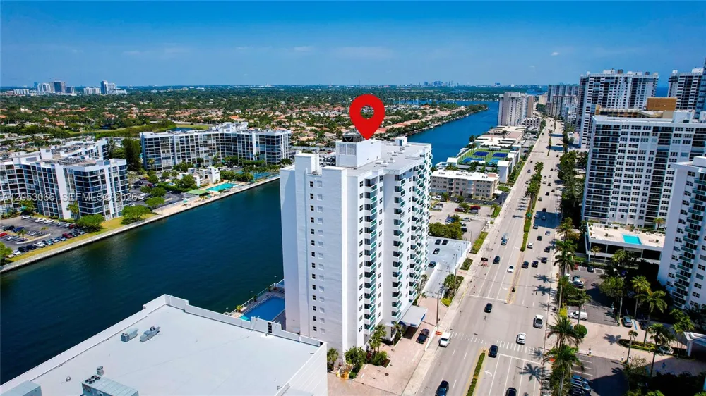 3000 S Ocean Dr #1516 Hollywood, FL 33019