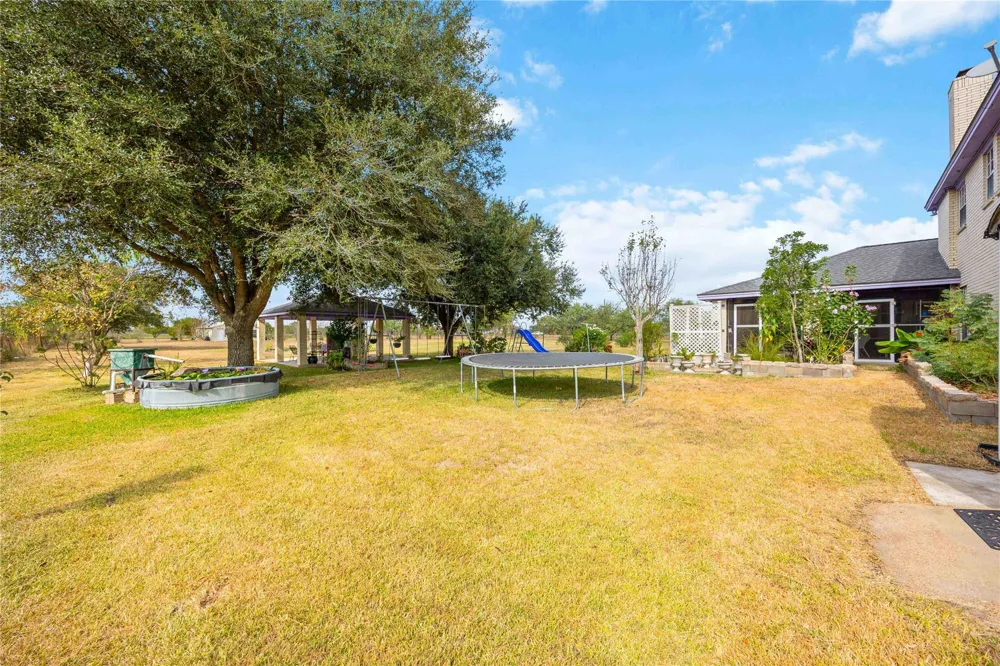 12075 Fm 359 Road Hempstead, TX 77445