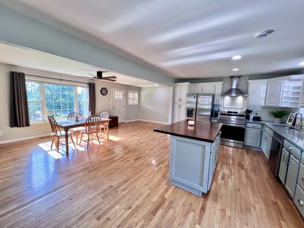 111 Gus Wallace Rd Bumpus Mills, TN 37028