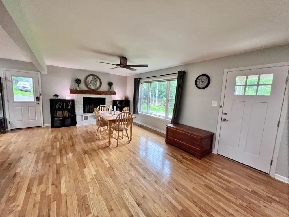 111 Gus Wallace Rd Bumpus Mills, TN 37028