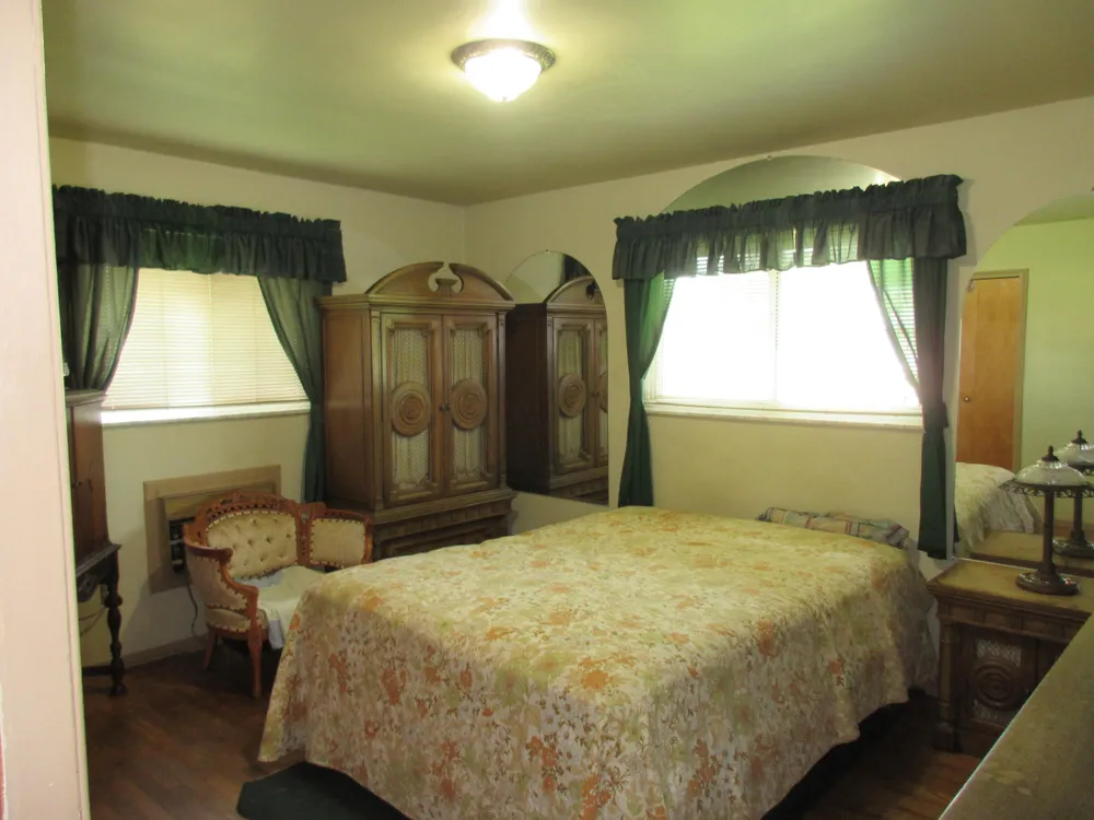 175 Clinton River Drive Mount Clemens, MI 48043