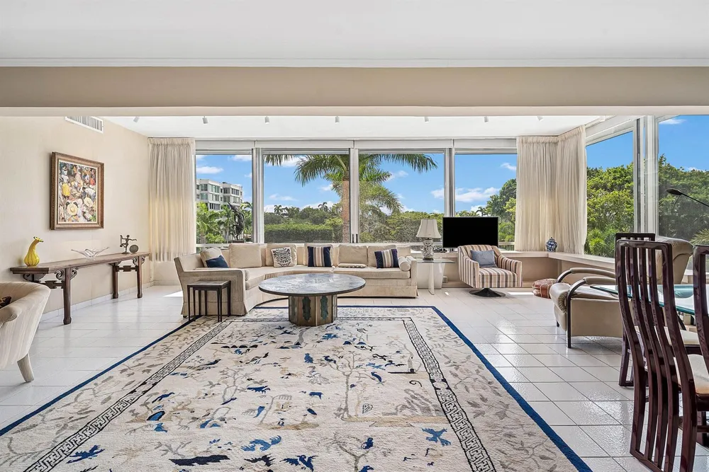 44 Cocoanut Row #222b Palm Beach, FL 33480