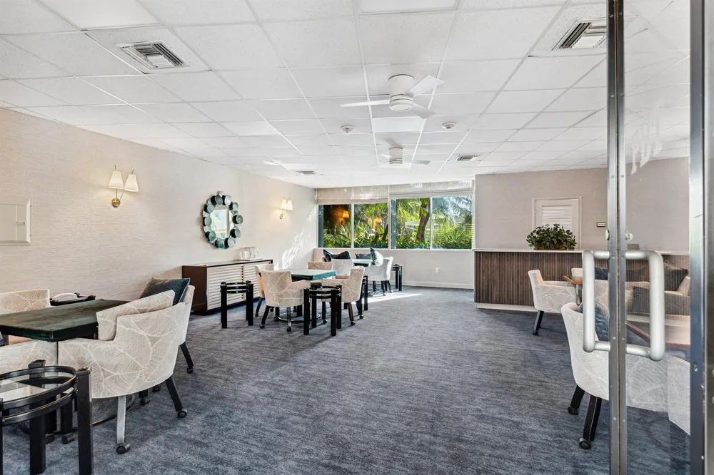 44 Cocoanut Row #222b Palm Beach, FL 33480