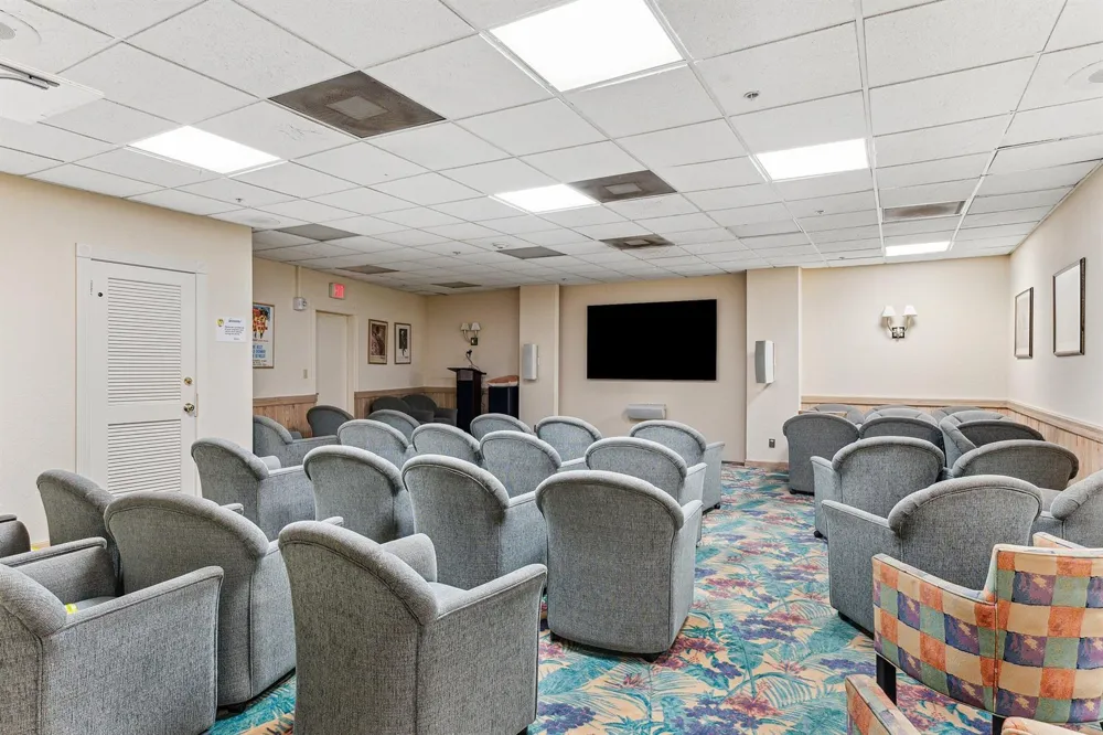 44 Cocoanut Row #222b Palm Beach, FL 33480