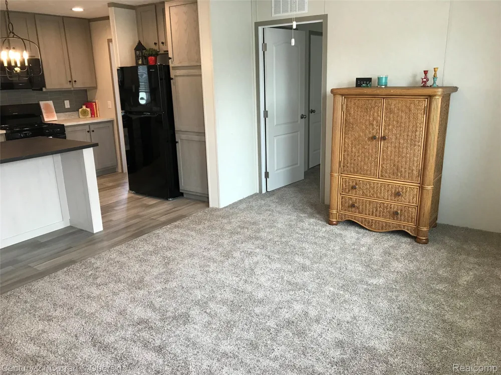 6564 E Michigan Avenue #141 Saline City, MI 48176