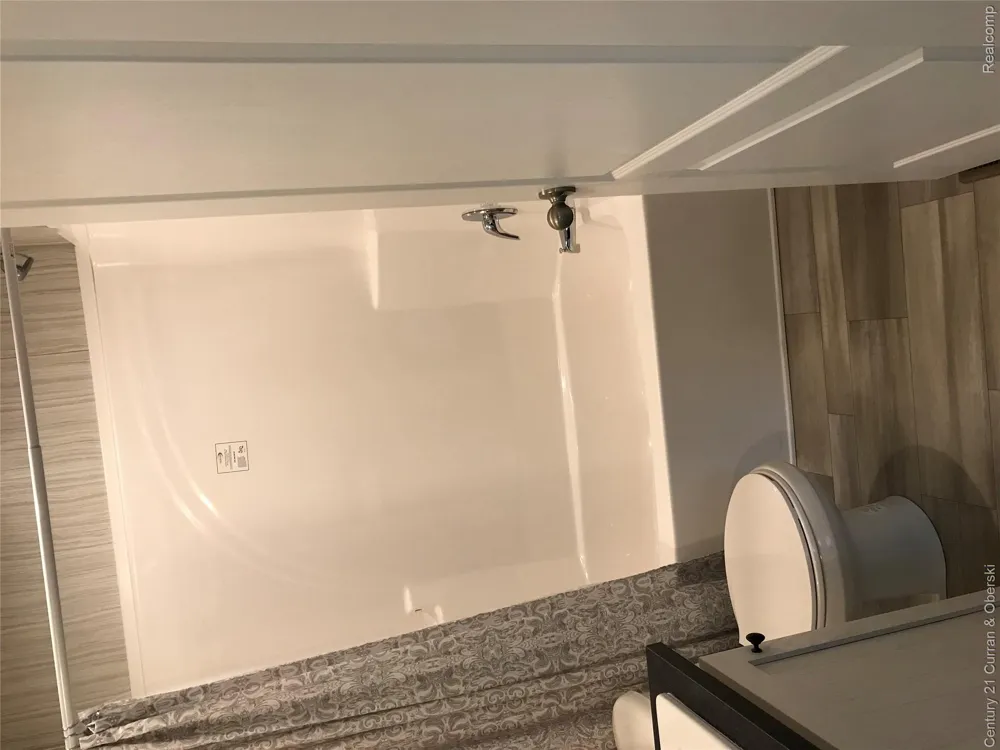 6564 E Michigan Avenue #141 Saline City, MI 48176