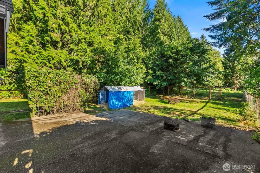 222 Oxbow Lake Lane Toledo, WA 98591