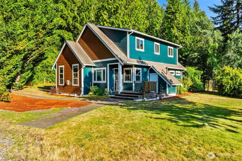 222 Oxbow Lake Lane Toledo, WA 98591