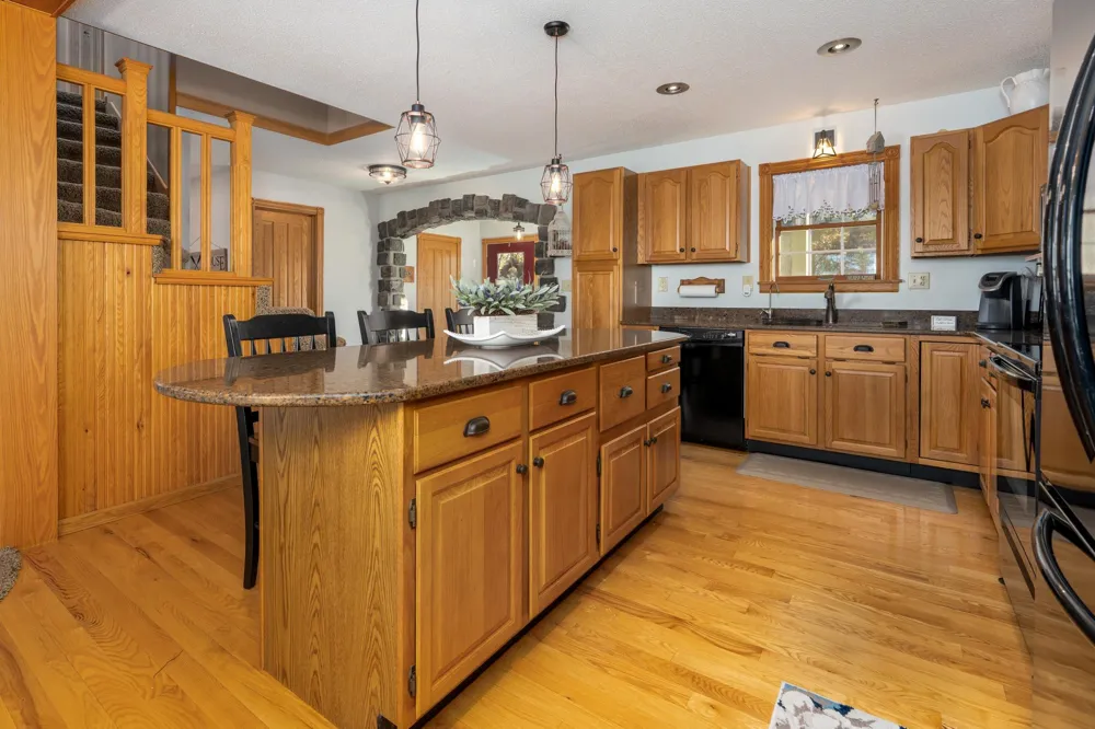 6322 Highland Scenic Road Baxter, MN 56425