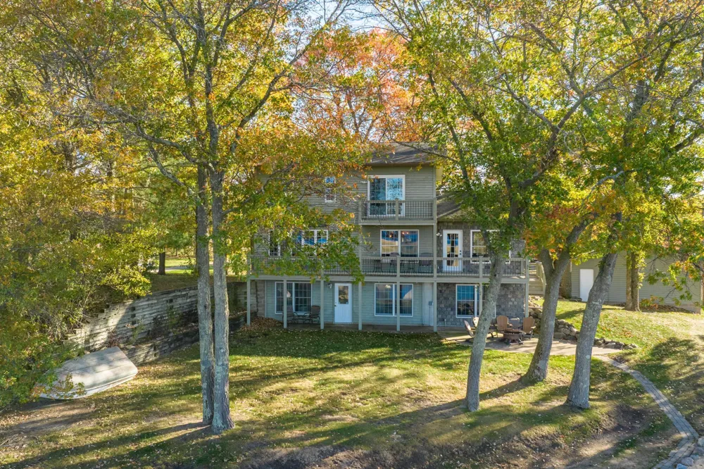 6322 Highland Scenic Road Baxter, MN 56425