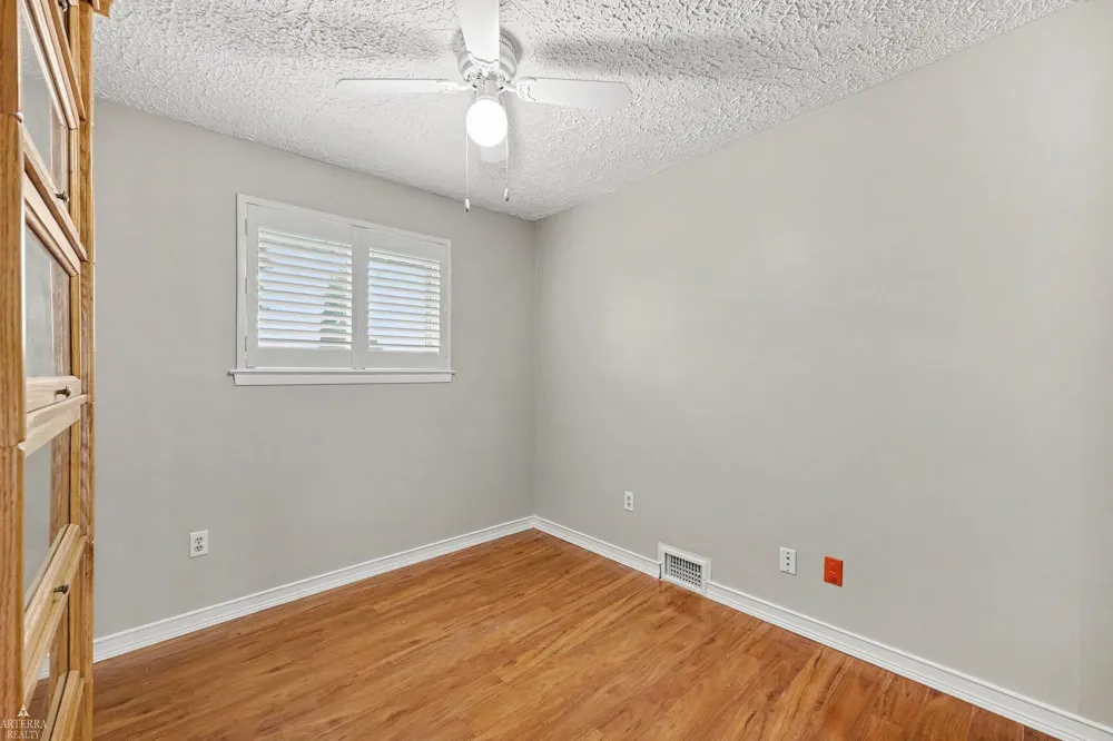 18039 S SUMMER LANE LANE Fraser City, MI 48026