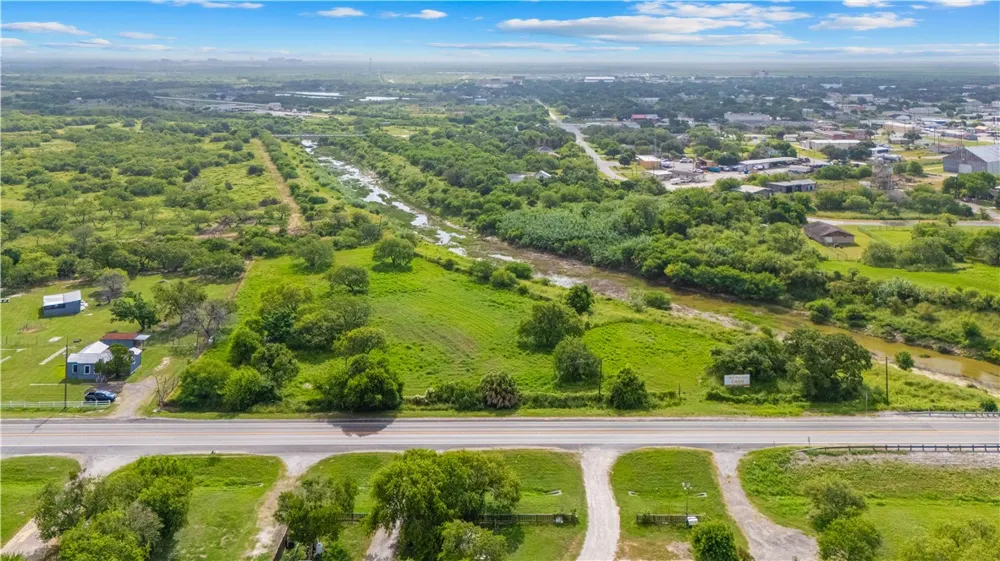 13556 US Highway 181 Highway Sinton, TX 78387