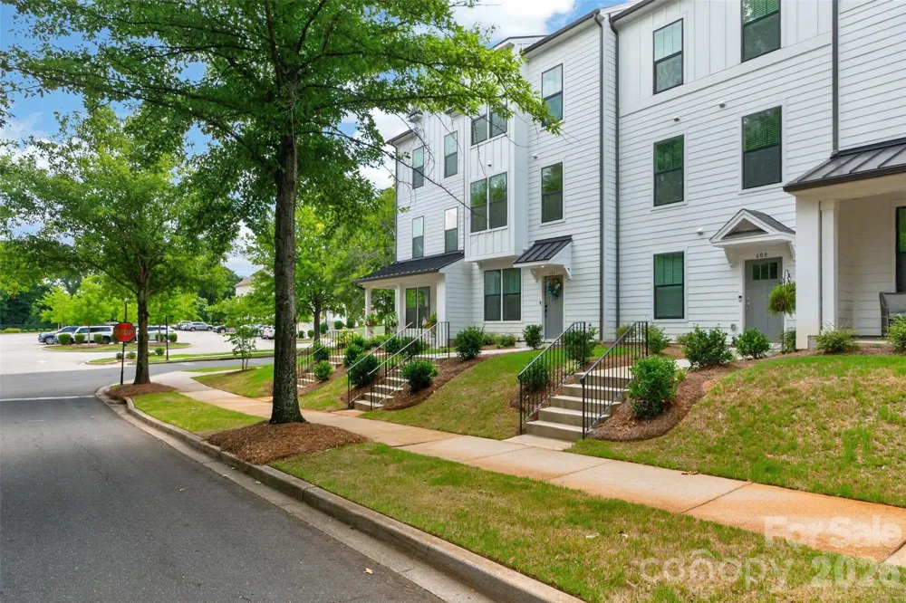 606 District Court Fort Mill, SC 29708