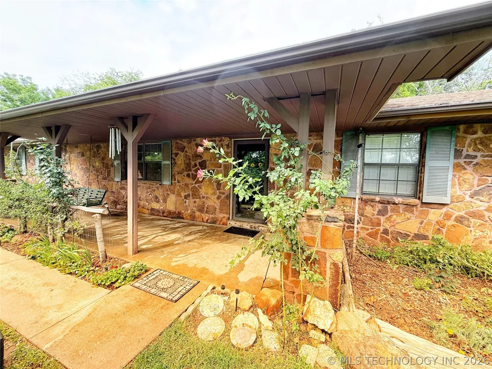3512 3693P Holdenville, OK 74848