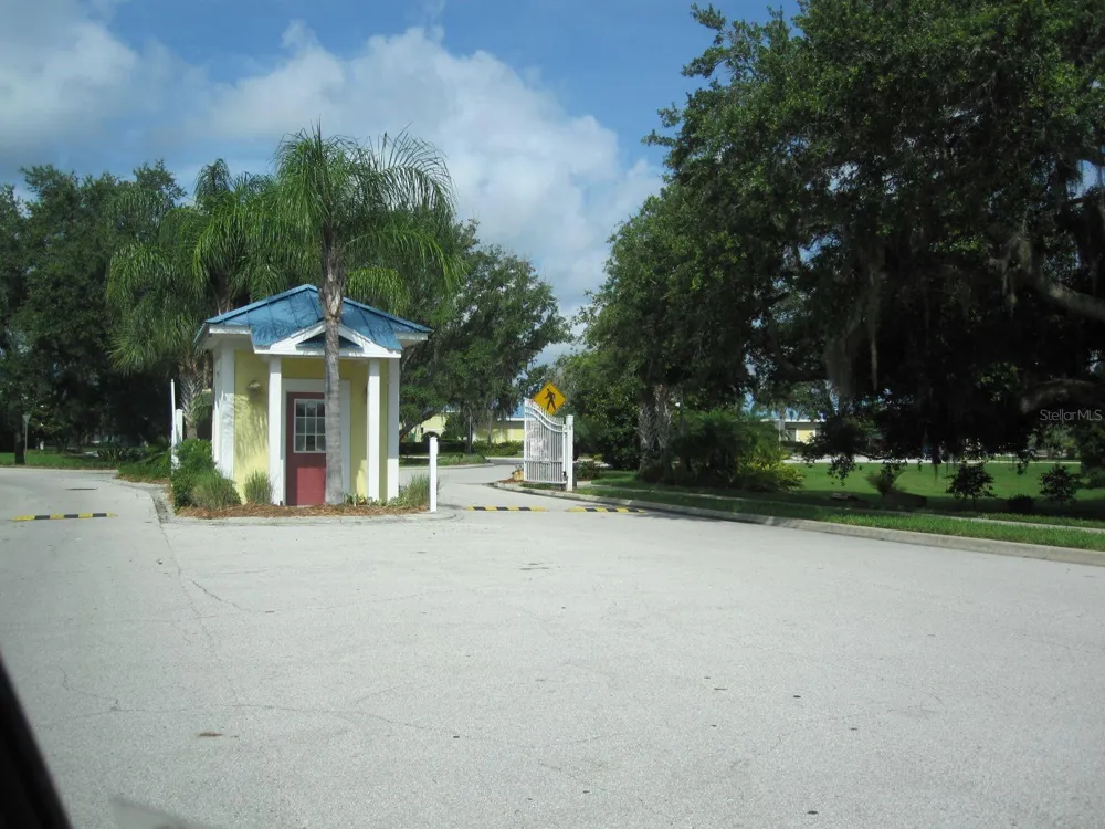 2075 HERITAGE KEY BOULEVARD Kissimmee, FL 34744