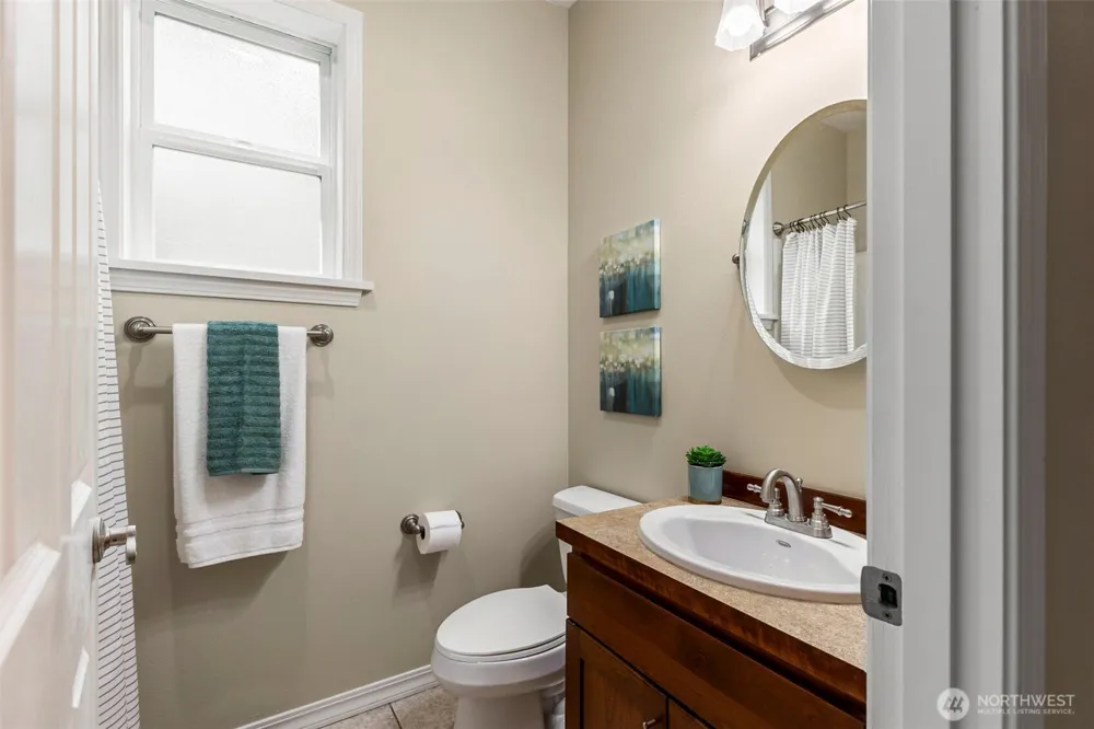 155 Louisa Street Port Townsend, WA 98368