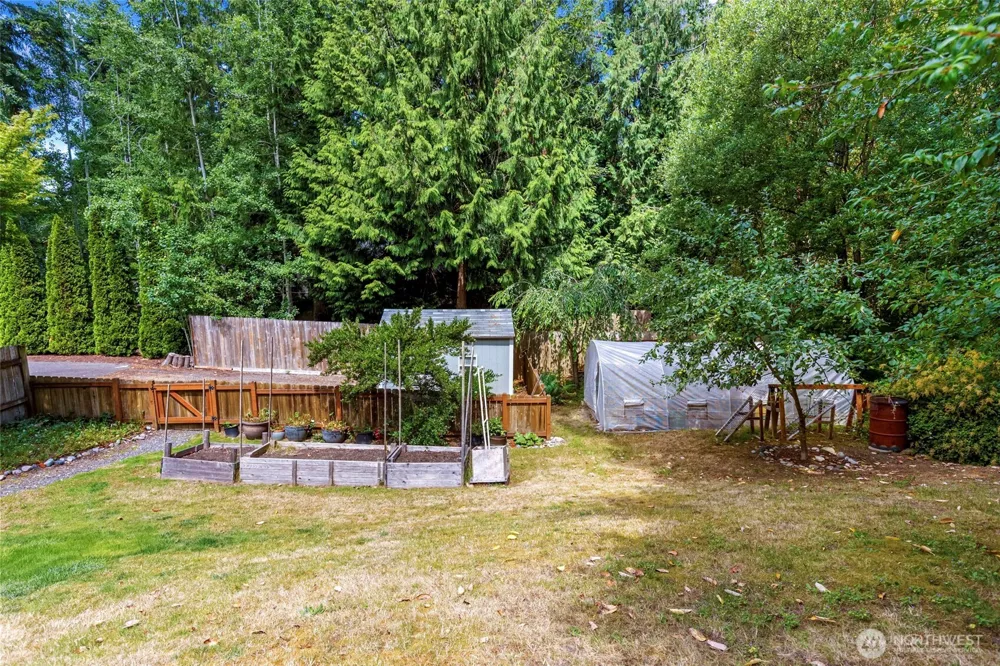 155 Louisa Street Port Townsend, WA 98368