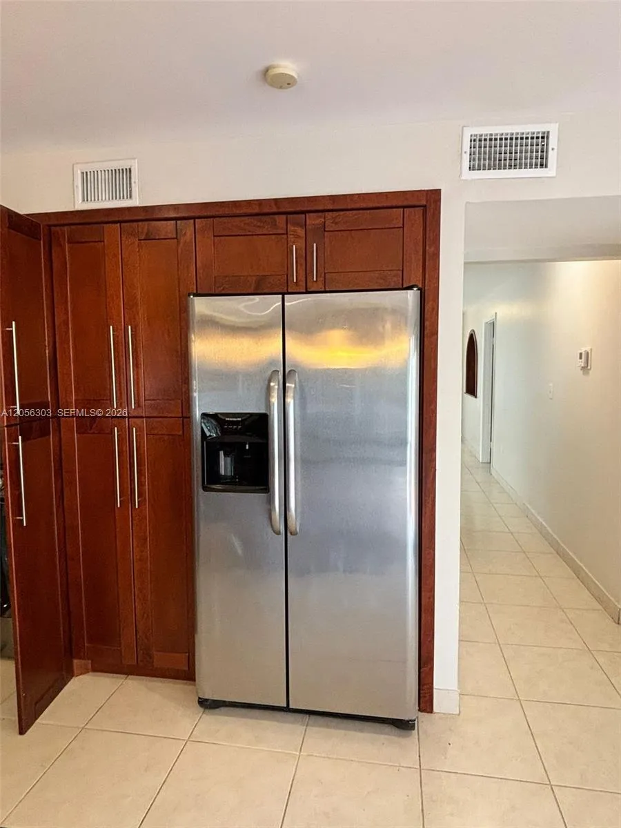 613 Patio Village Way Weston, FL 33326
