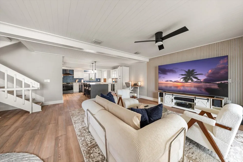 240 WINDWARD PSGE #401 Clearwater Beach, FL 33767