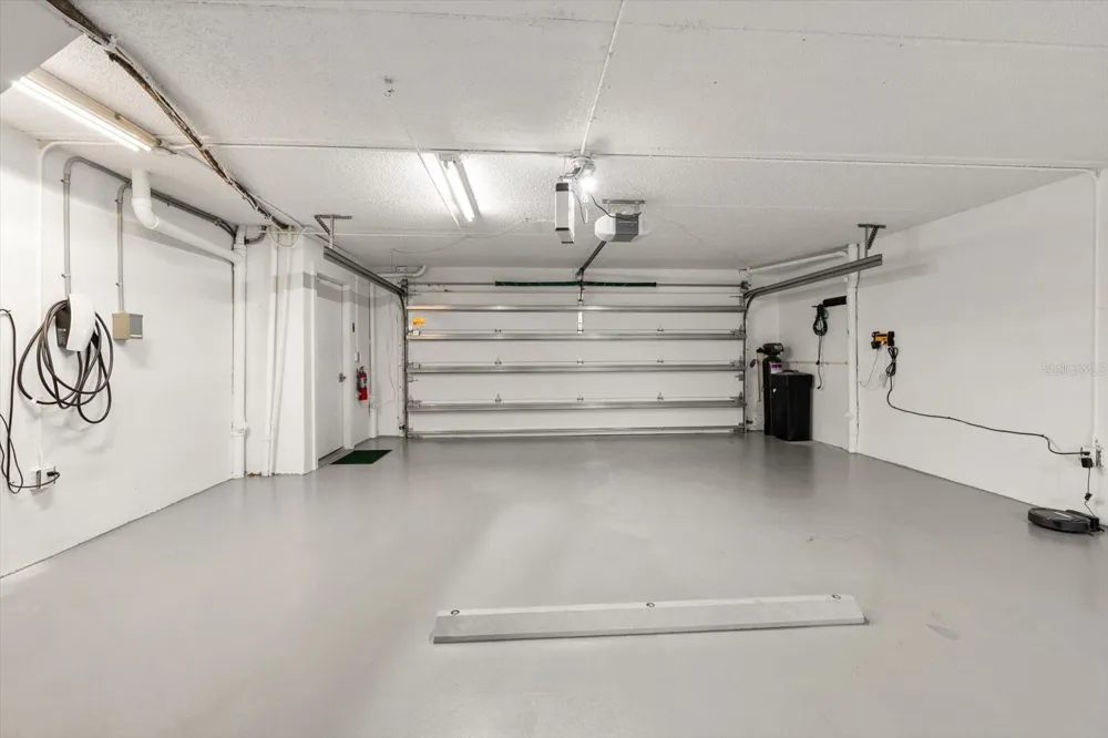 240 WINDWARD PSGE #401 Clearwater Beach, FL 33767