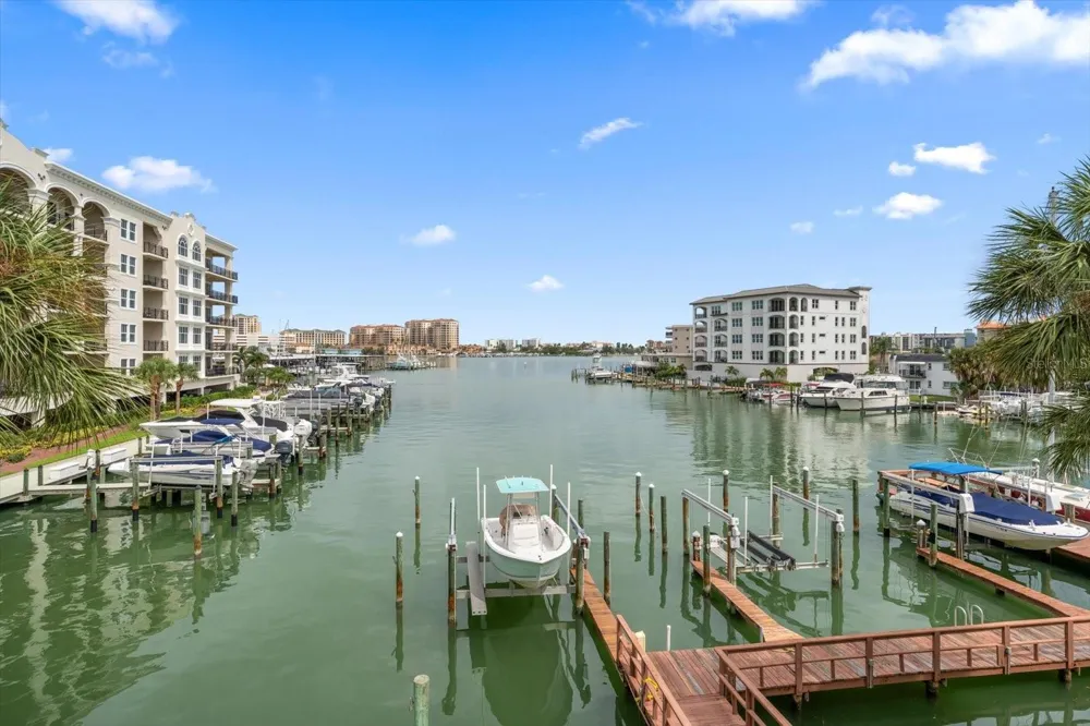 240 WINDWARD PSGE #401 Clearwater Beach, FL 33767