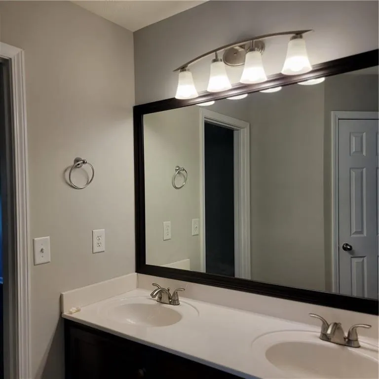 5219 Leecroft Drive Buford, GA 30518