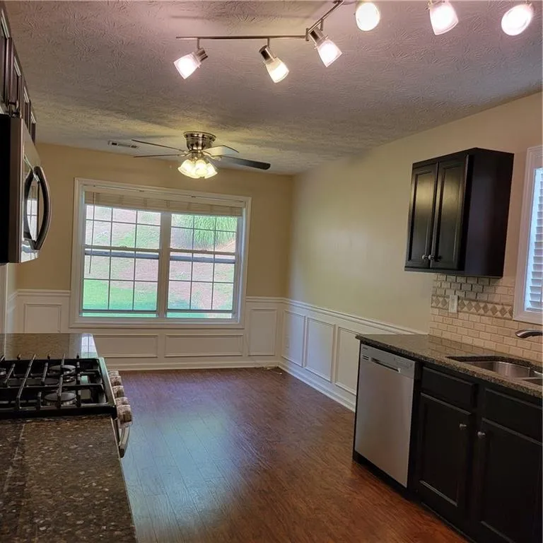 5219 Leecroft Drive Buford, GA 30518
