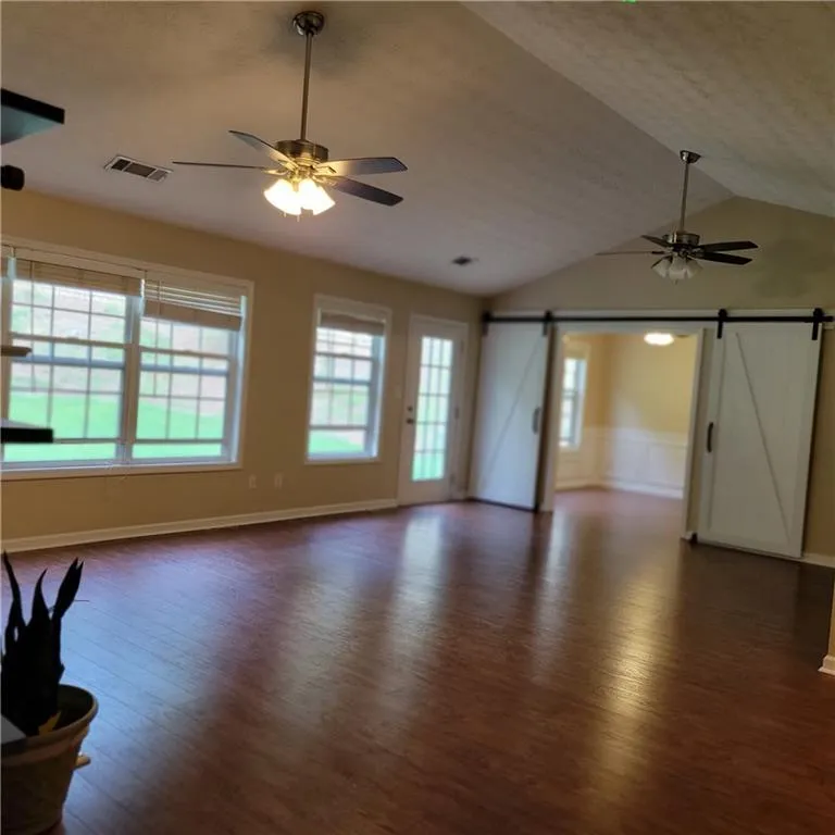 5219 Leecroft Drive Buford, GA 30518