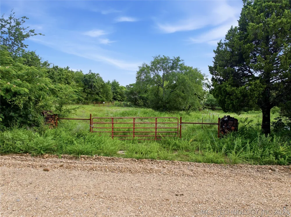 447530 E 1011 Gore, OK 74435