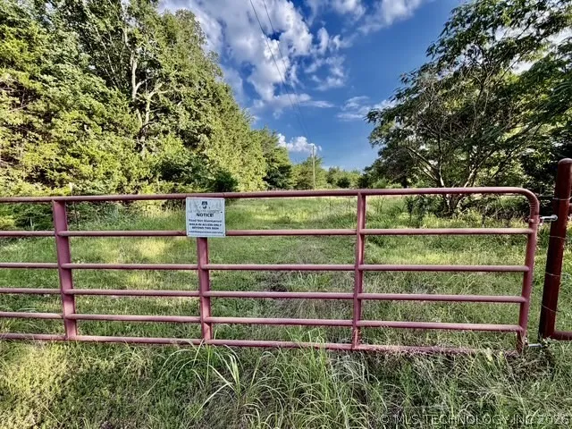 447530 E 1011 Gore, OK 74435
