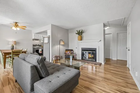 5815 Brentwood Trce