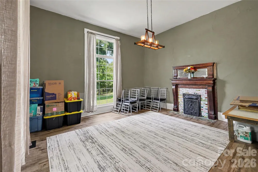 159 E Lacy Street Chester, SC 29706