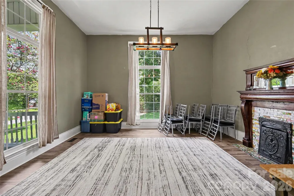 159 E Lacy Street Chester, SC 29706