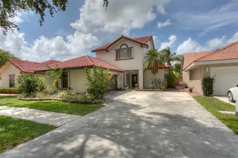 9521 NW 18th Mnr