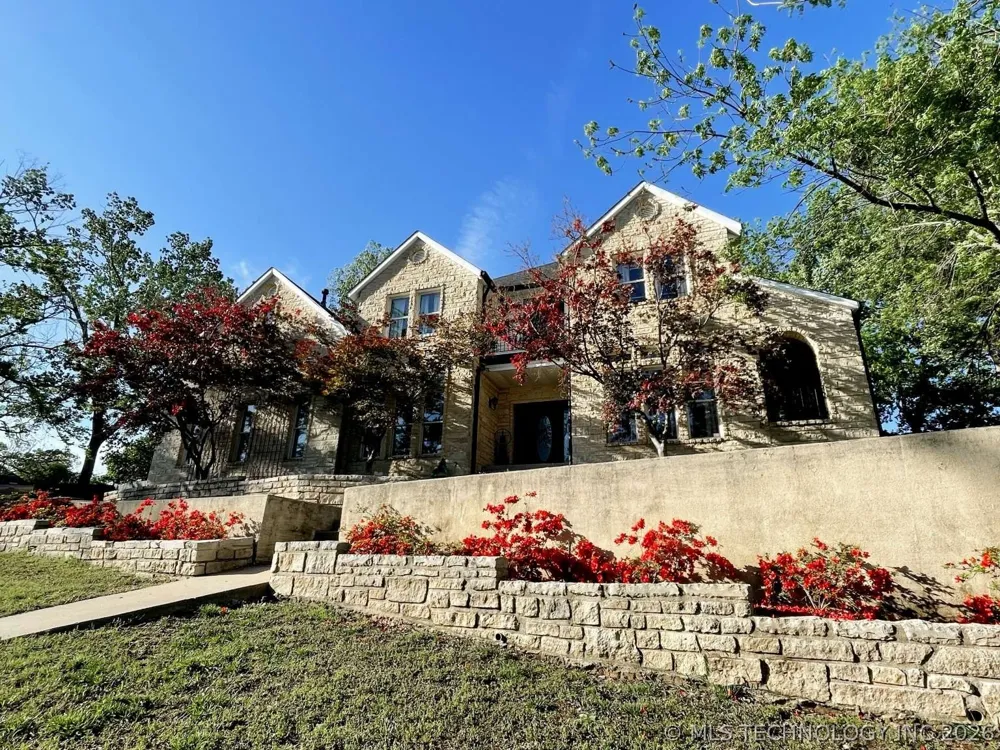 1350 Woodbriar Lane Catoosa, OK 74015