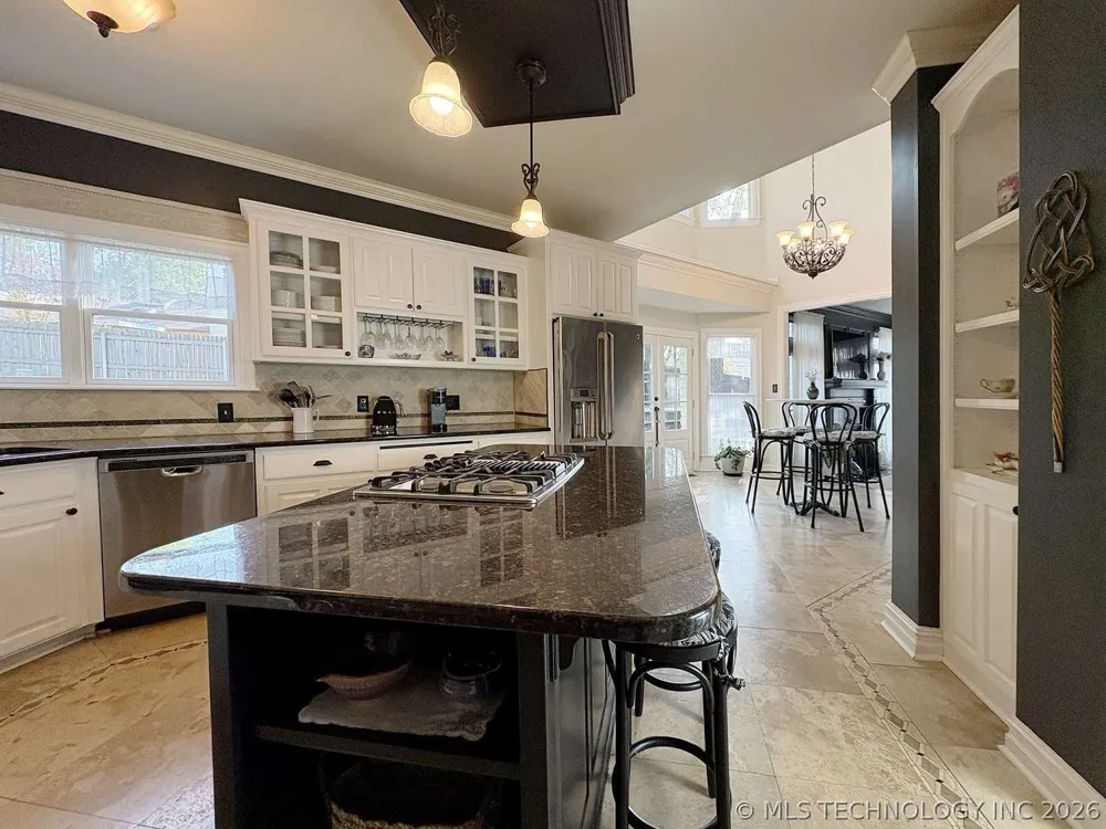 1350 Woodbriar Lane Catoosa, OK 74015
