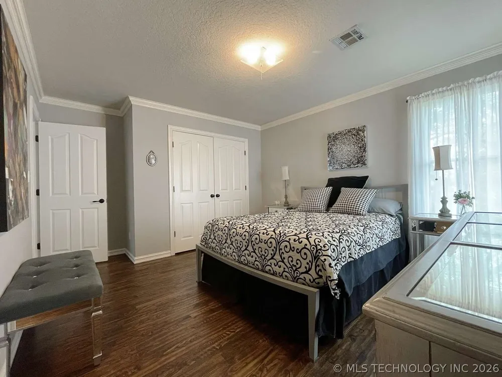 1350 Woodbriar Lane Catoosa, OK 74015