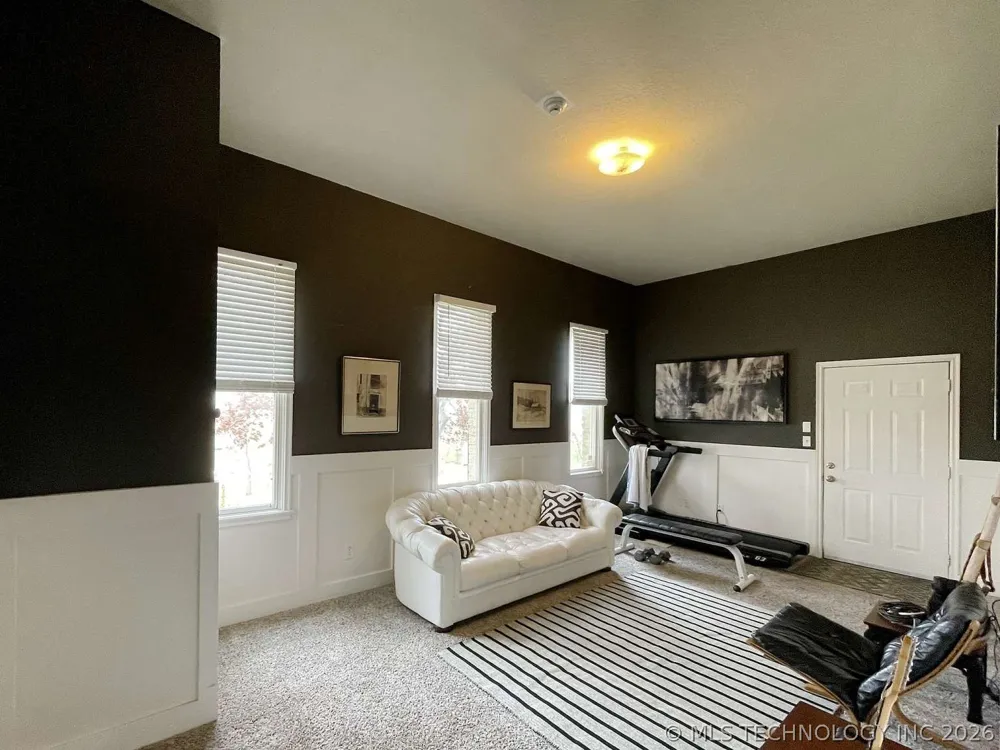 1350 Woodbriar Lane Catoosa, OK 74015